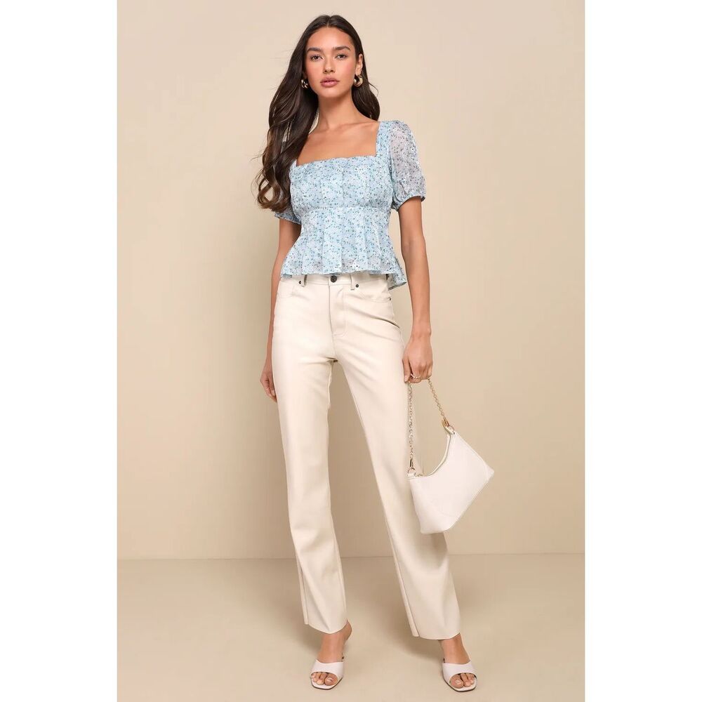 Lulus Dainty Effect Blue Floral Embroidered Pleated Puff Sleeve Top Size XS NWT - Picture 3 of 11